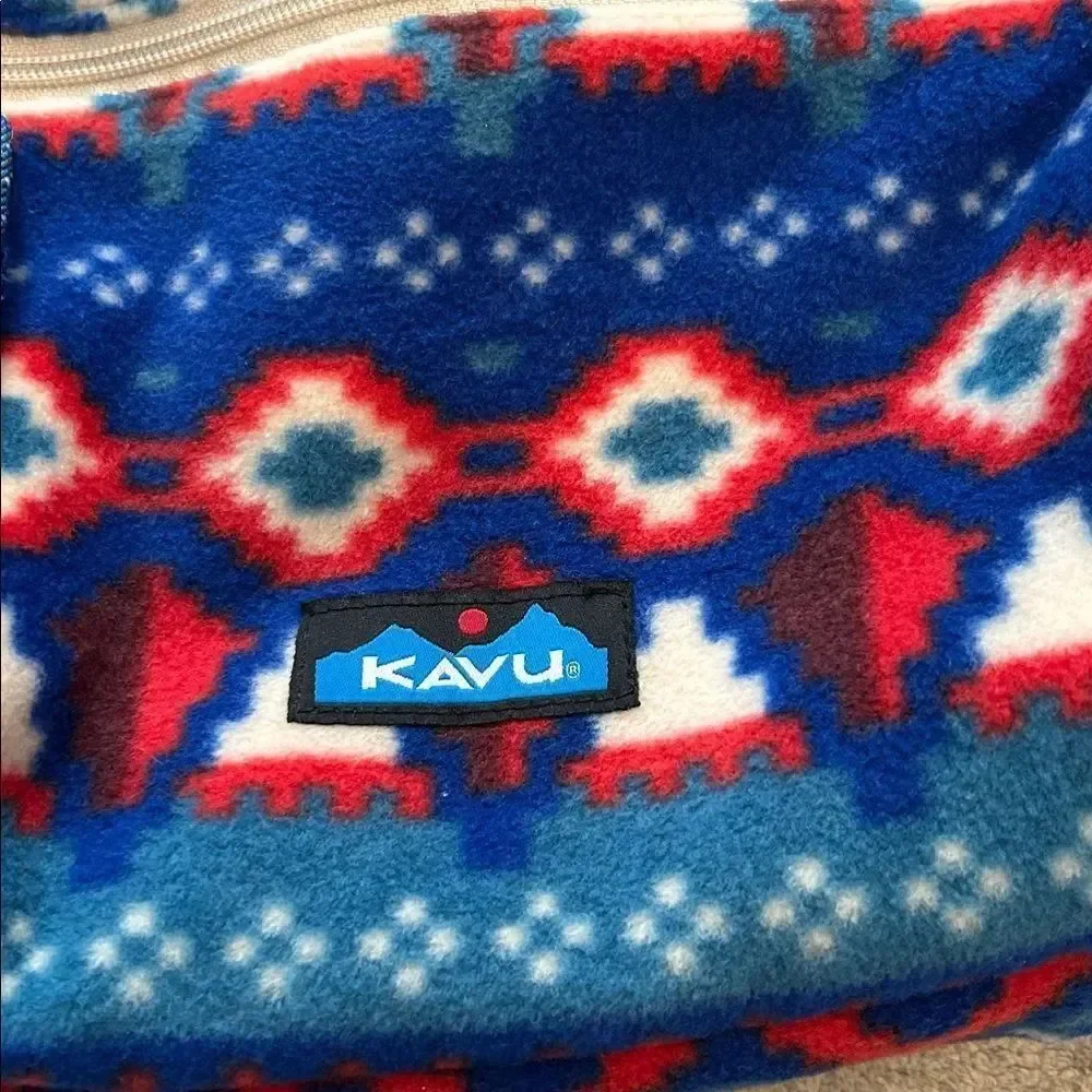 KAVU Multicolor Geometric fleece Crossbody Bag